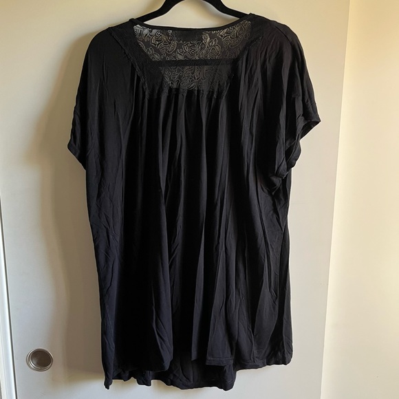 Black Torrid Short Sleeve Lace And Open Cowl Reversible Top, Size 3 - Picture 1 of 6